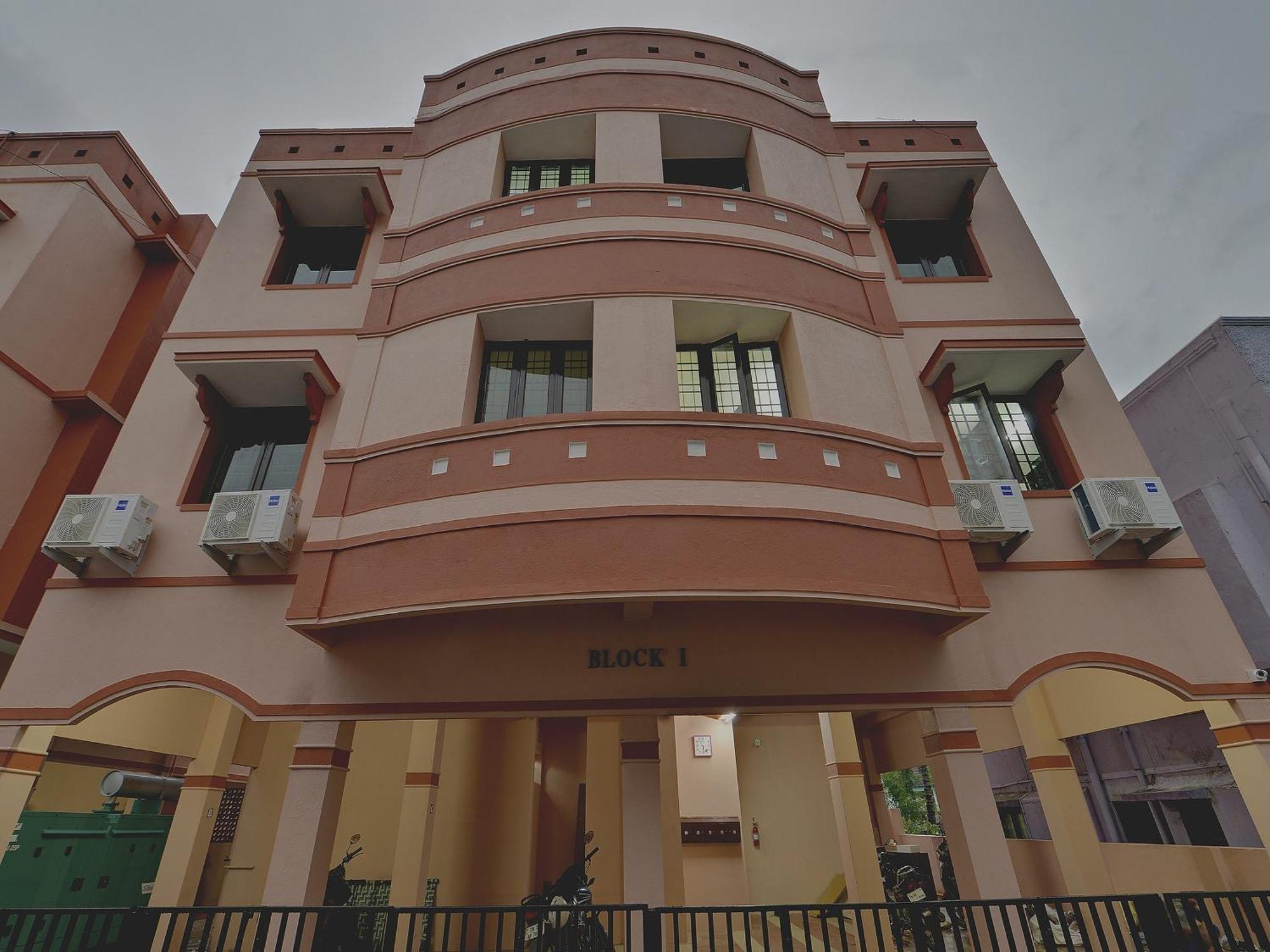 Hotel O Home G-Cloud Near Thirumangalam Metro Station Ченнаї Екстер'єр фото